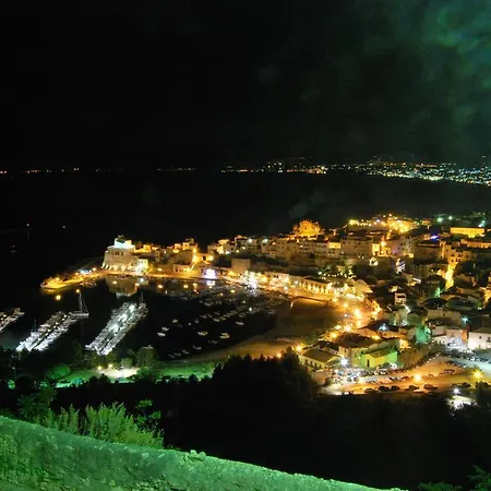 Casa Vacanze La Terrazza Sul Golfo Holiday home